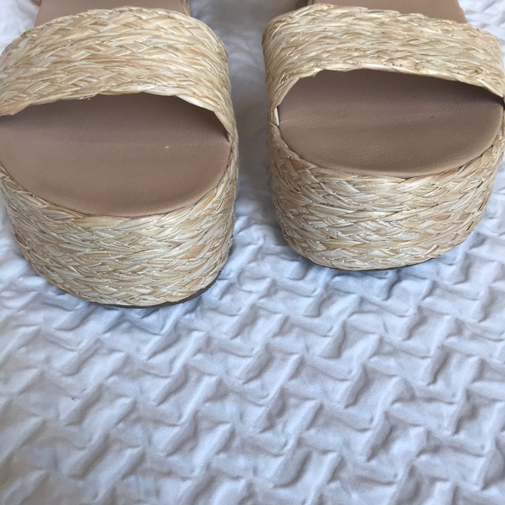 SOLD! Steve Madden Jolted Wedge Sandal - Picture 9 of 15